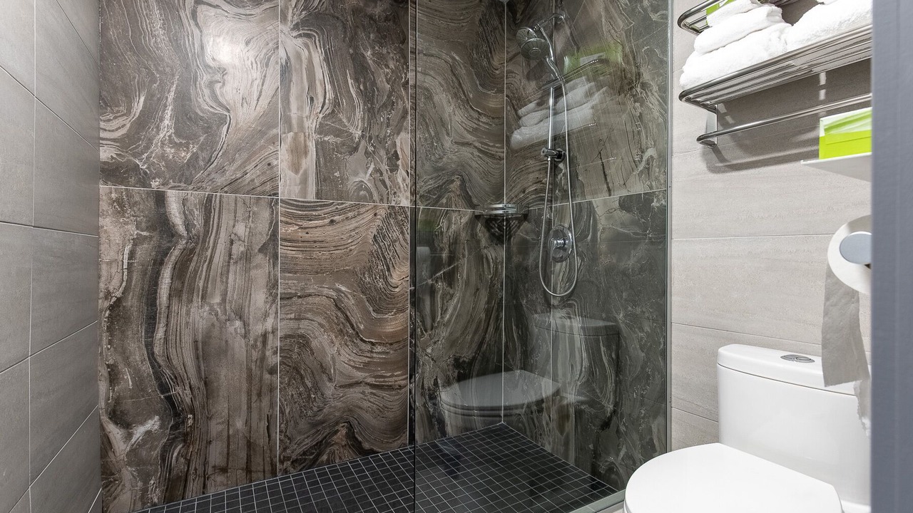 Photo of Bathroom in Mont-Laurier