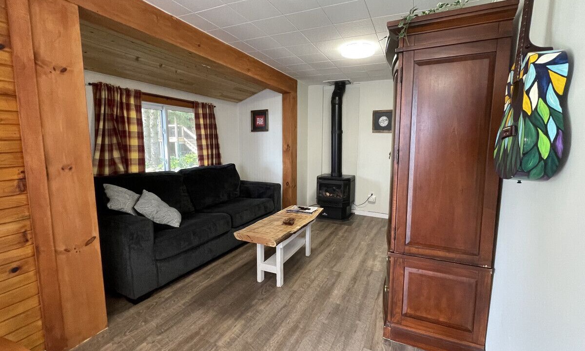 Photo of Livingroom in Bobcaygeon