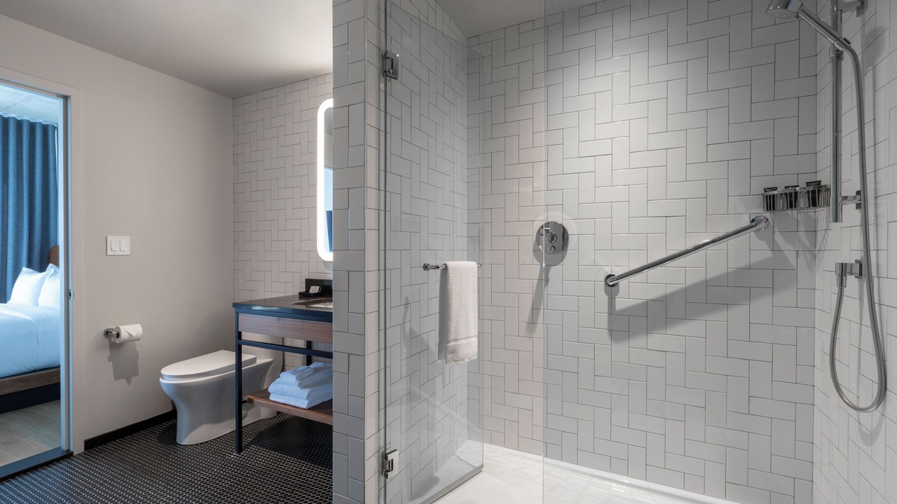 Photo of Bathroom in Ville-Marie