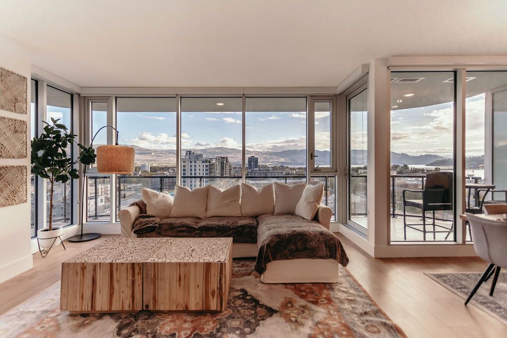 Photo of Livingroom in North End