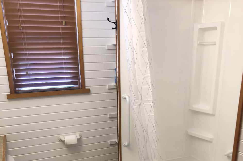 Photo of Bathroom in Erickson