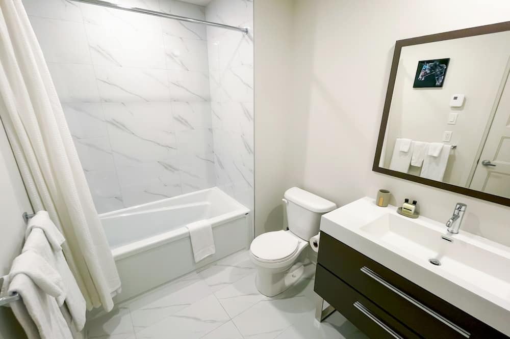 Photo of Bathroom in Saint-Laurent