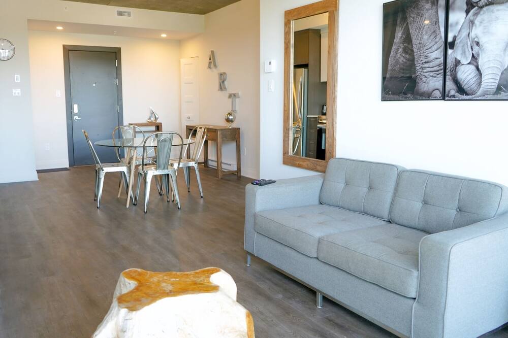 Photo of Livingroom in Saint-Laurent