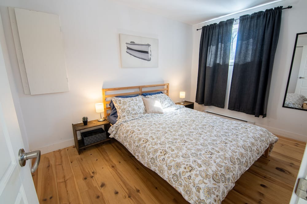 Photo of Bedroom in Entrelacs
