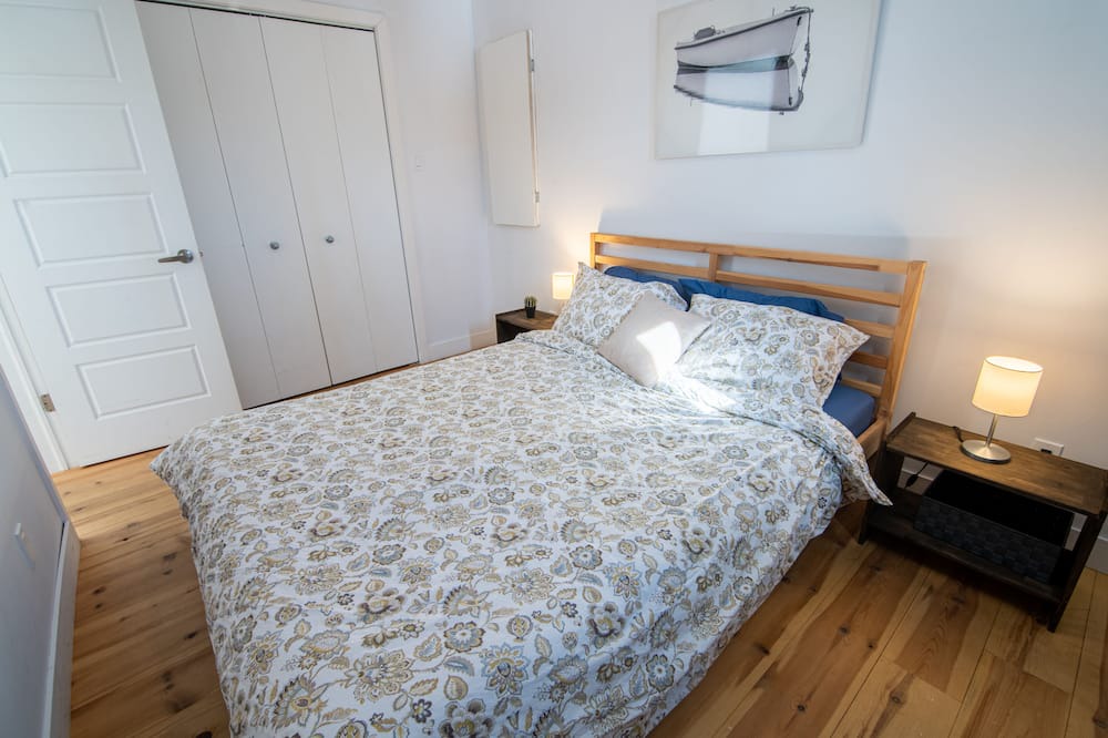Photo of Bedroom in Entrelacs