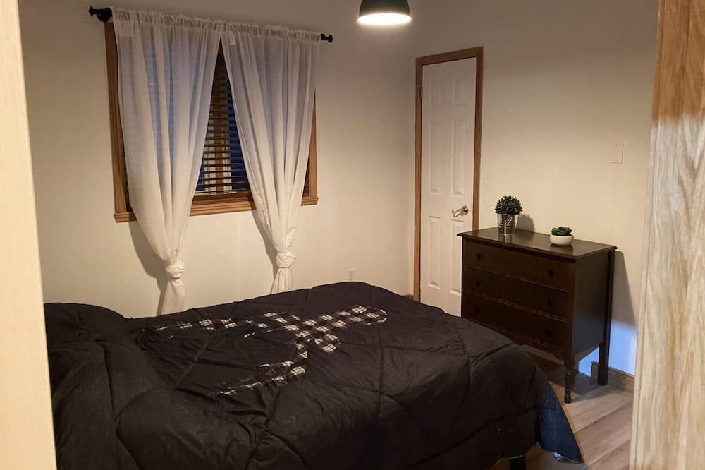 Photo of Bedroom in Saint-Hippolyte