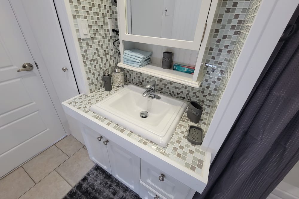 Photo of Bathroom in Saint Zenon