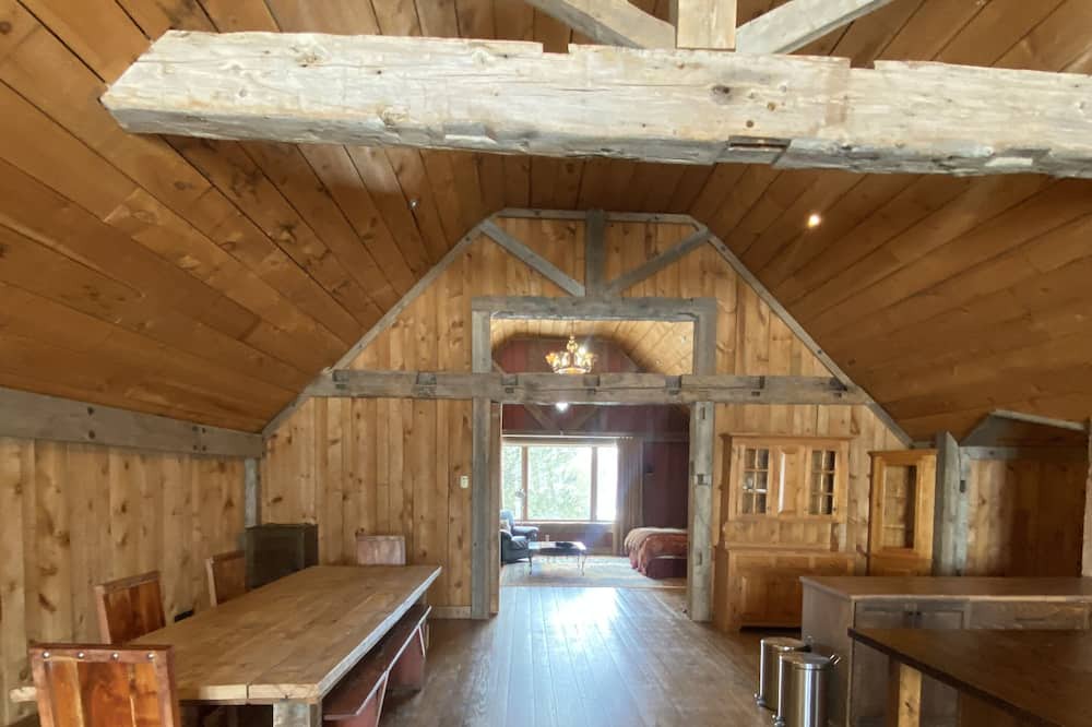 Photo of Livingroom in King