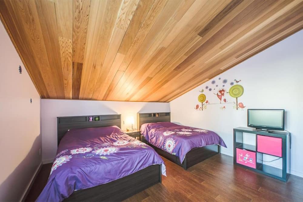 Photo of Bedroom in Sainte-Cecile-de-Whitton
