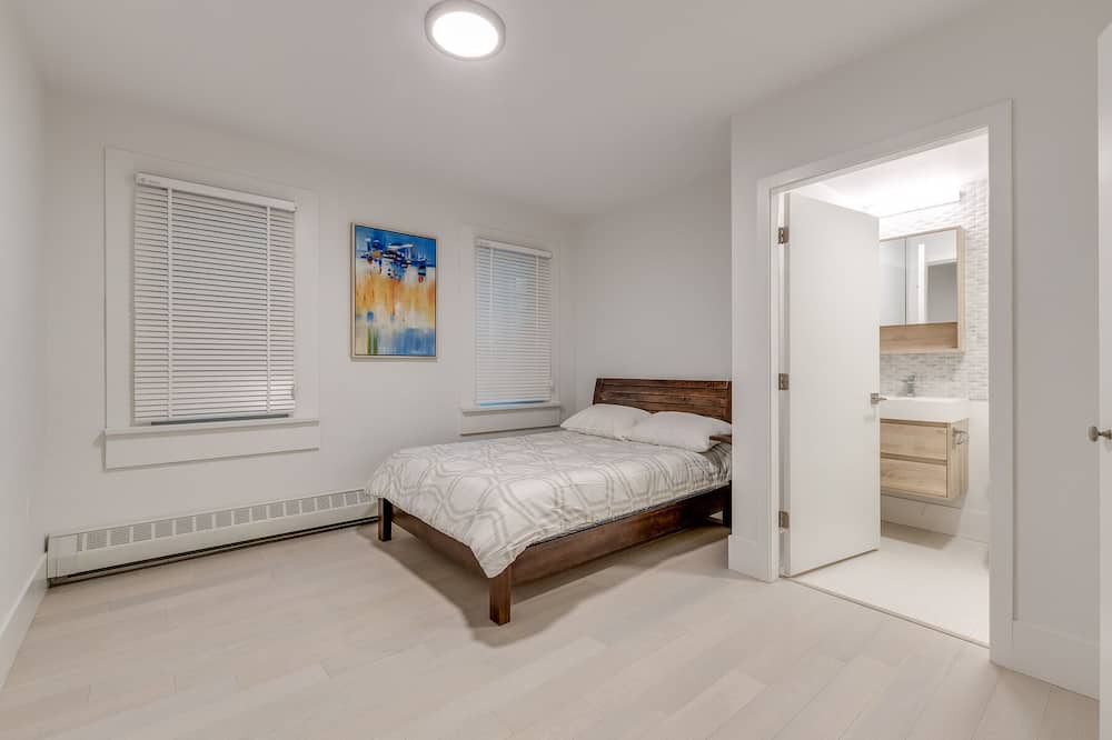 Photo of Bedroom in West End