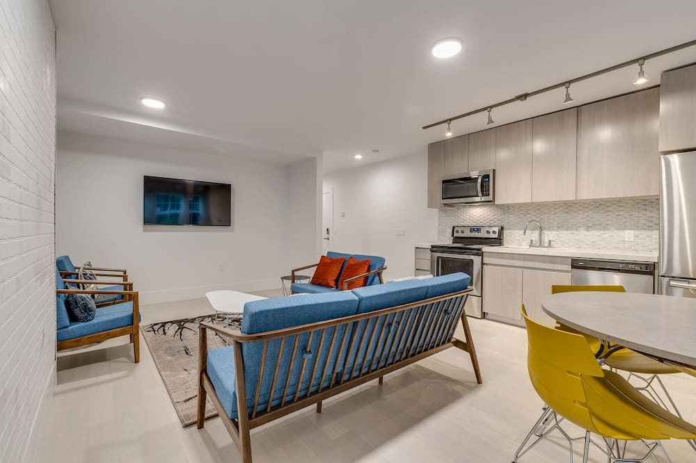 Photo of Livingroom in West End