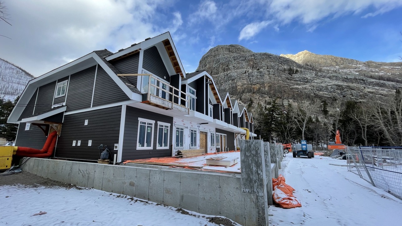 Photo of Outdoor in Waterton Park