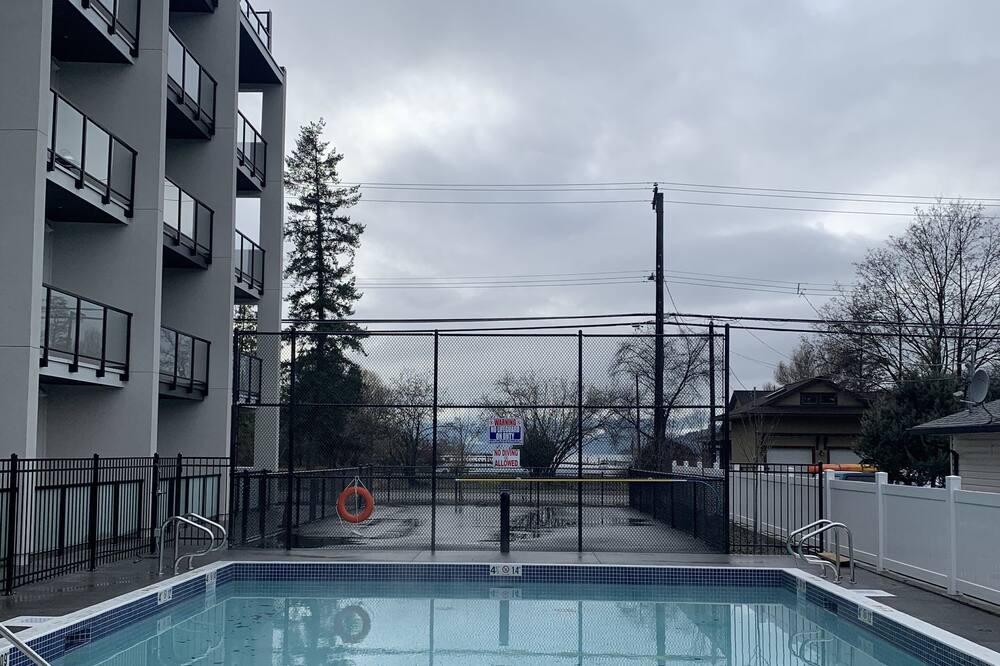 Photo of Outdoor in Vernon