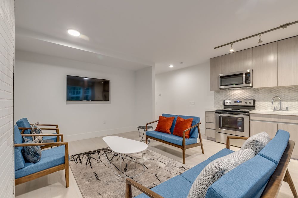 Photo of Livingroom in West End