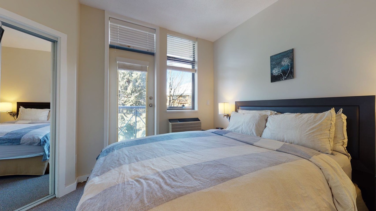 Photo of Others in Whistler Cay Heights
