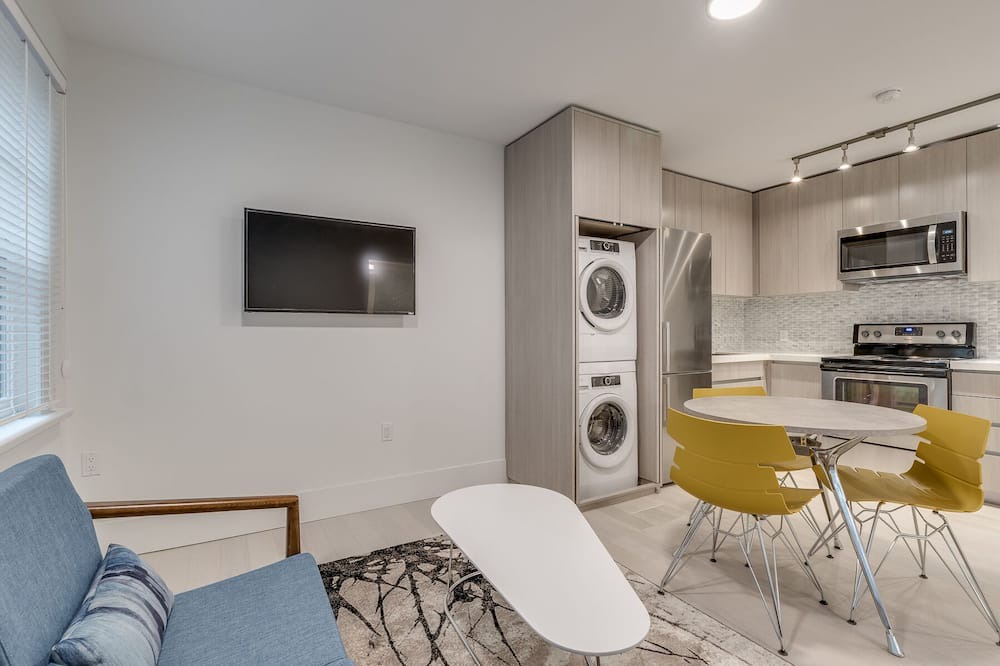 Photo of Livingroom in West End