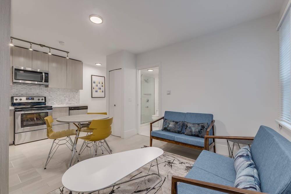 Photo of Livingroom in West End