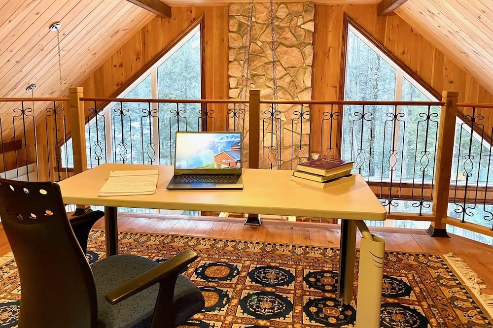 Photo of Livingroom in Gore