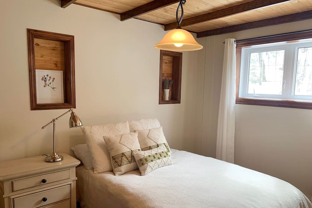 Photo of Bedroom in Gore
