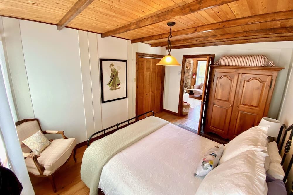 Photo of Bedroom in Gore