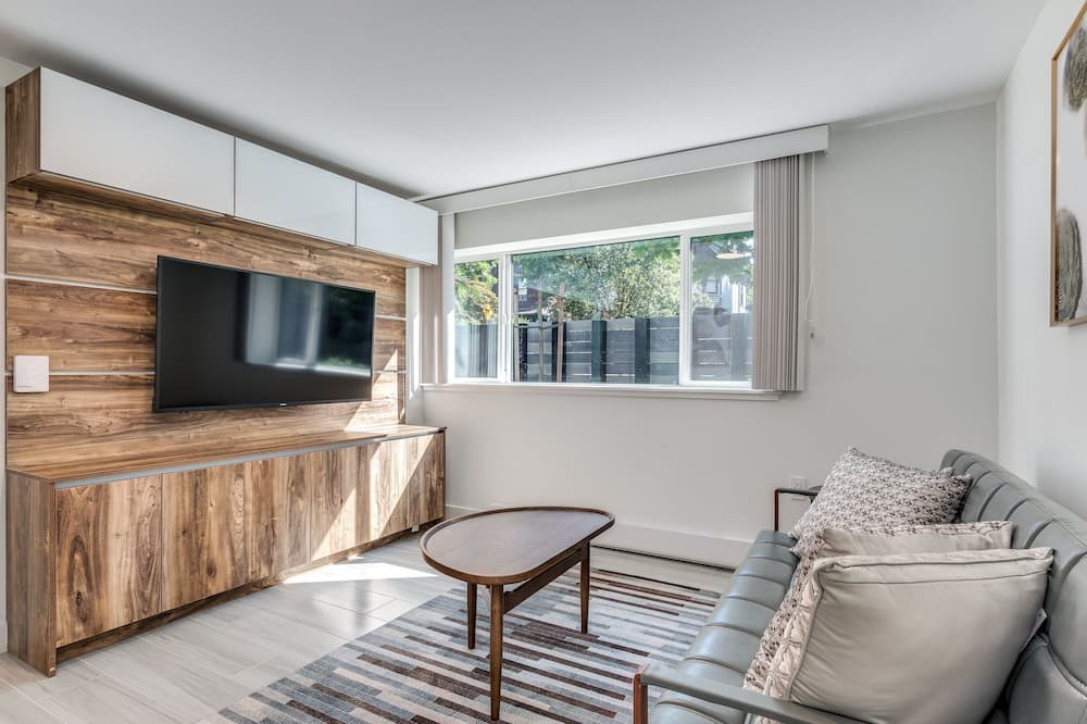 Photo of Livingroom in West End