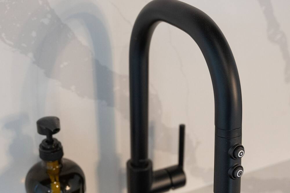 Photo of Kitchen in Val-des-Lacs