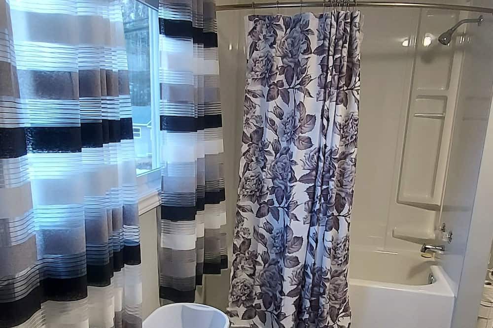 Photo of Bathroom in Eastport