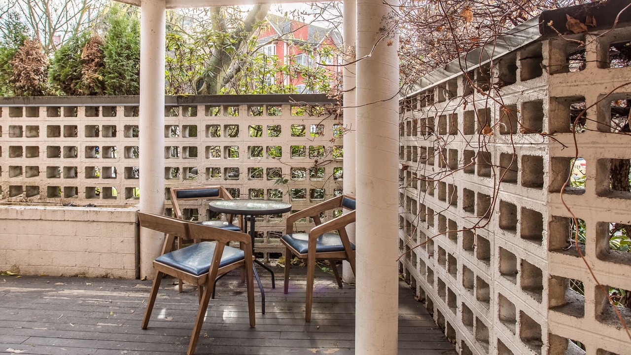 Photo of Outdoor in West End