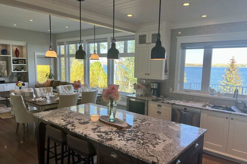 Photo of Kitchen in Markerville