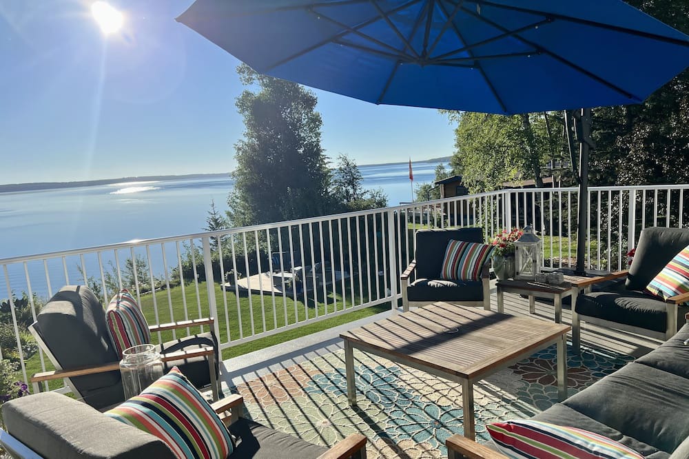 Photo of Patio Balcony in Markerville