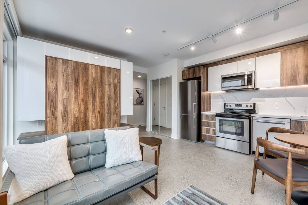Photo of Livingroom in Downtown Vancouver