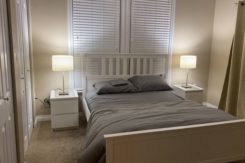Photo of Bedroom in Hatzic