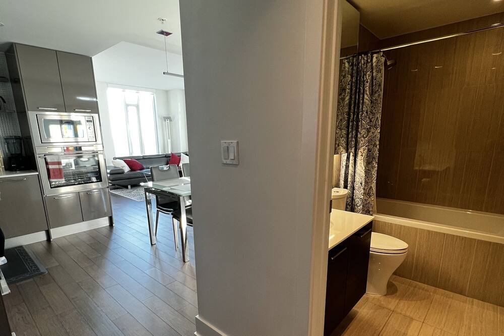 Photo of Bedroom in Connaught