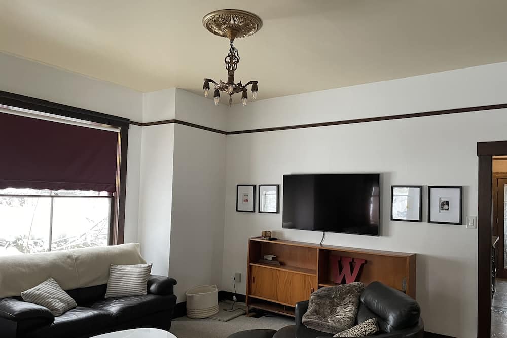 Photo of Livingroom in Cumberland