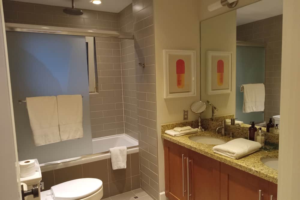 Photo of Bathroom in West Side