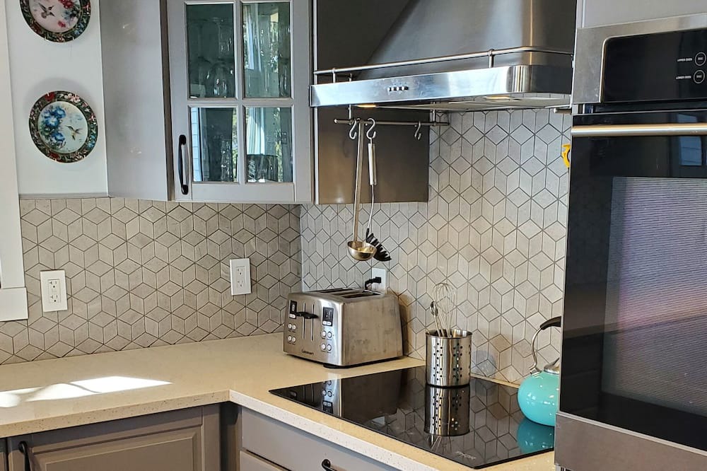 Photo of Kitchen in Westshore Estates