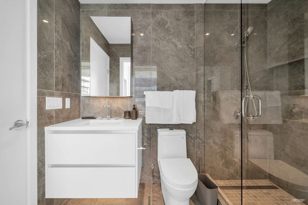 Photo of Bathroom in Richmond City Centre