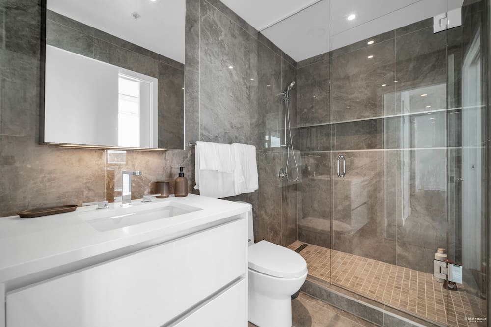 Photo of Bathroom in Richmond City Centre