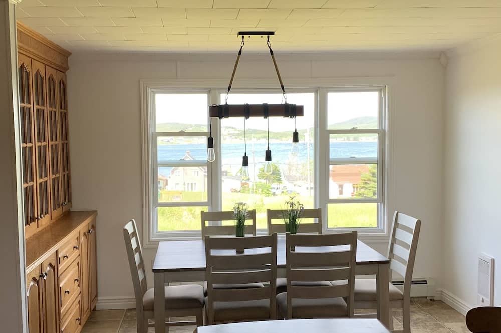 Photo of Kitchen in Heart's Delight