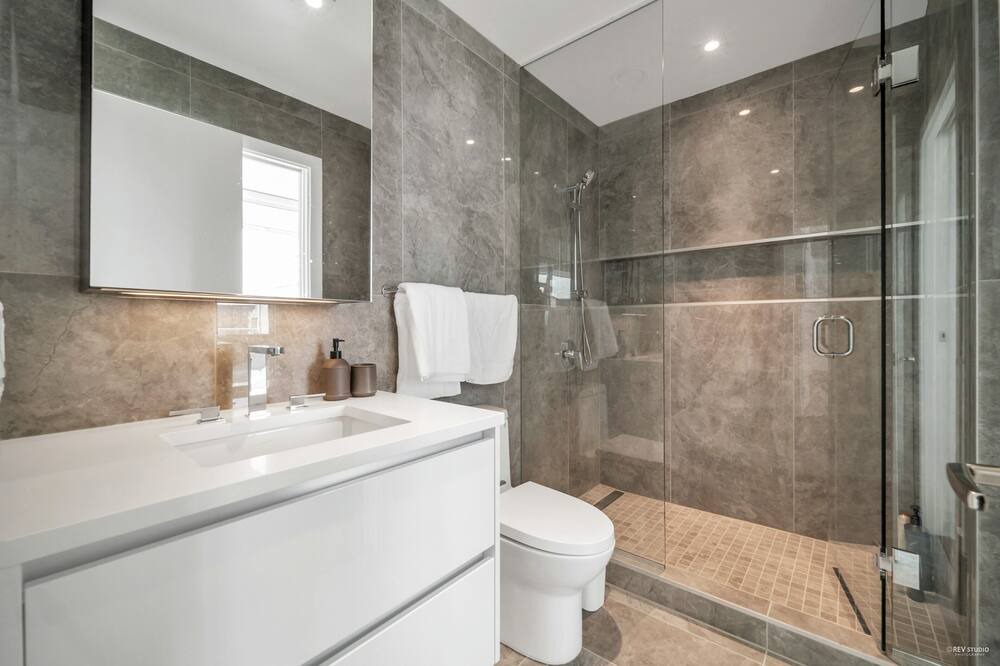 Photo of Bathroom in Richmond City Centre