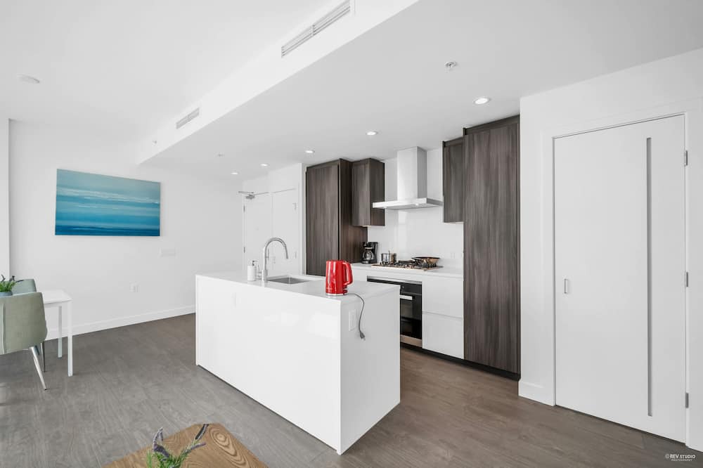 Photo of Livingroom in Richmond City Centre