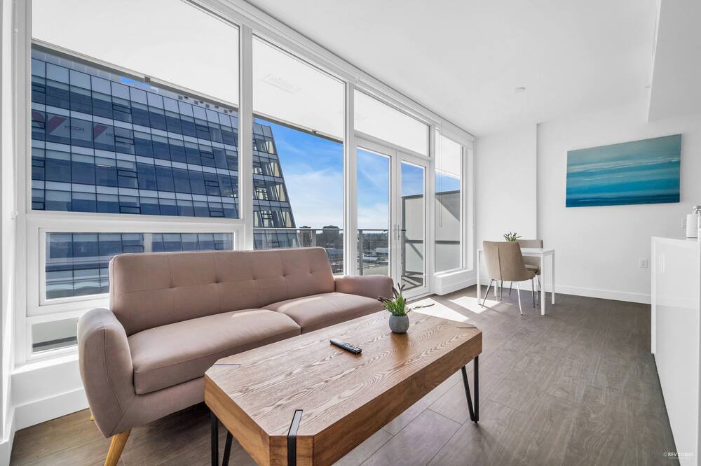 Photo of Livingroom in Richmond City Centre