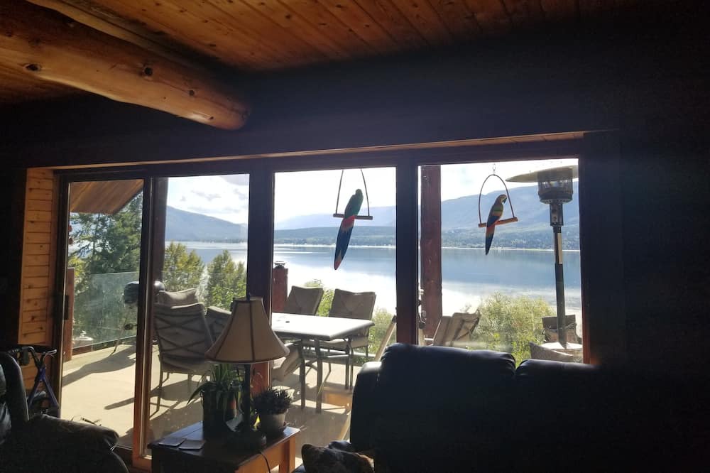 Photo of Outdoor in Tappen