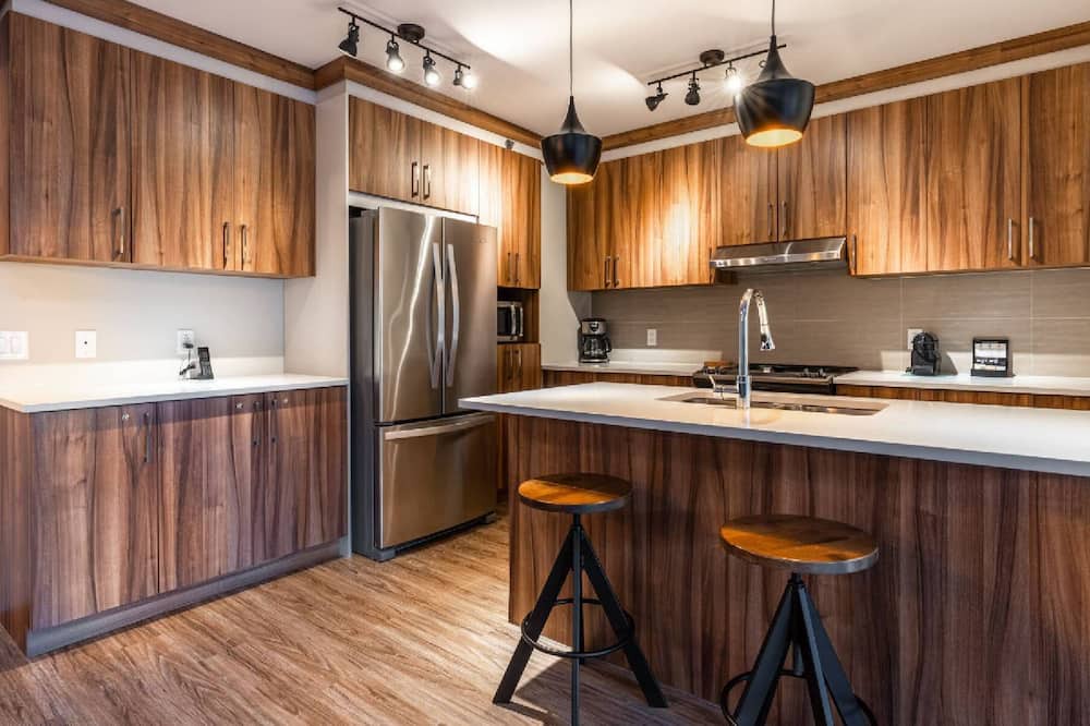Photo of Kitchen in Sainte-Marguerite-du-Lac-Masson