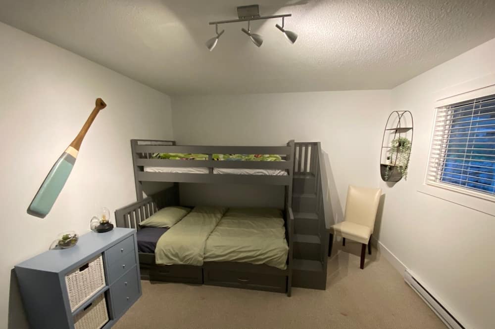Photo of Bedroom in Tuwanek