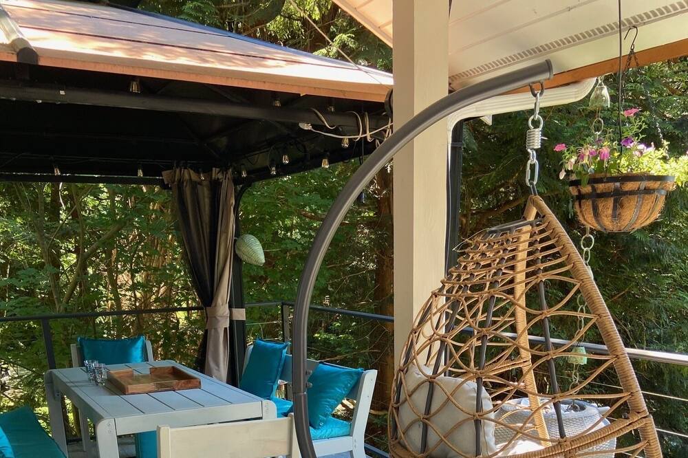 Photo of Patio Balcony in Tuwanek