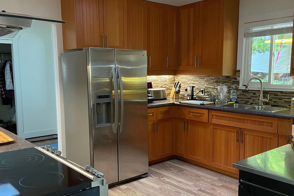 Photo of Kitchen in Tuwanek