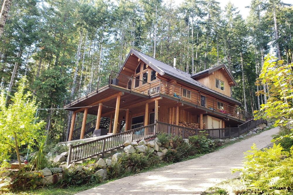 Photo of Outdoor in Sproat Lake