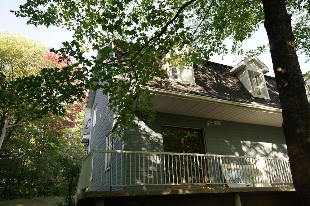 Photo of Outdoor in Rawdon