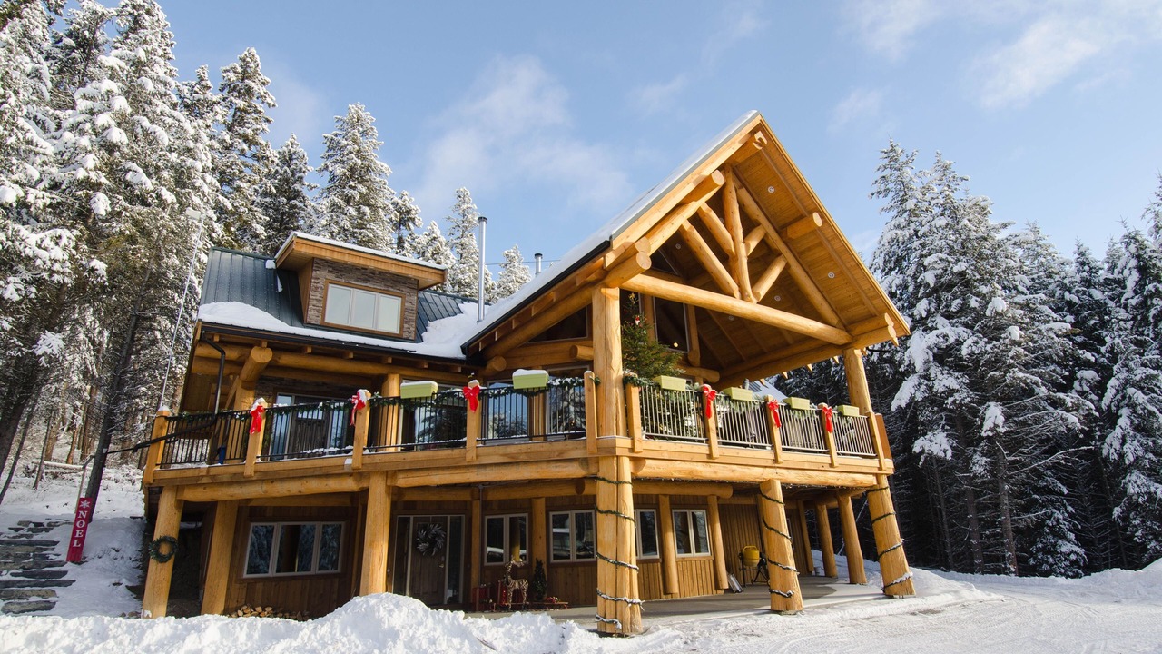 Photo of Outdoor in Golden